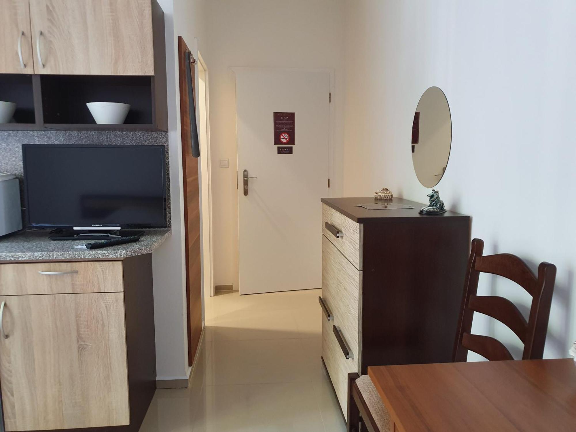Madonna Apartments การ์โลวีวารี ห้อง รูปภาพ
